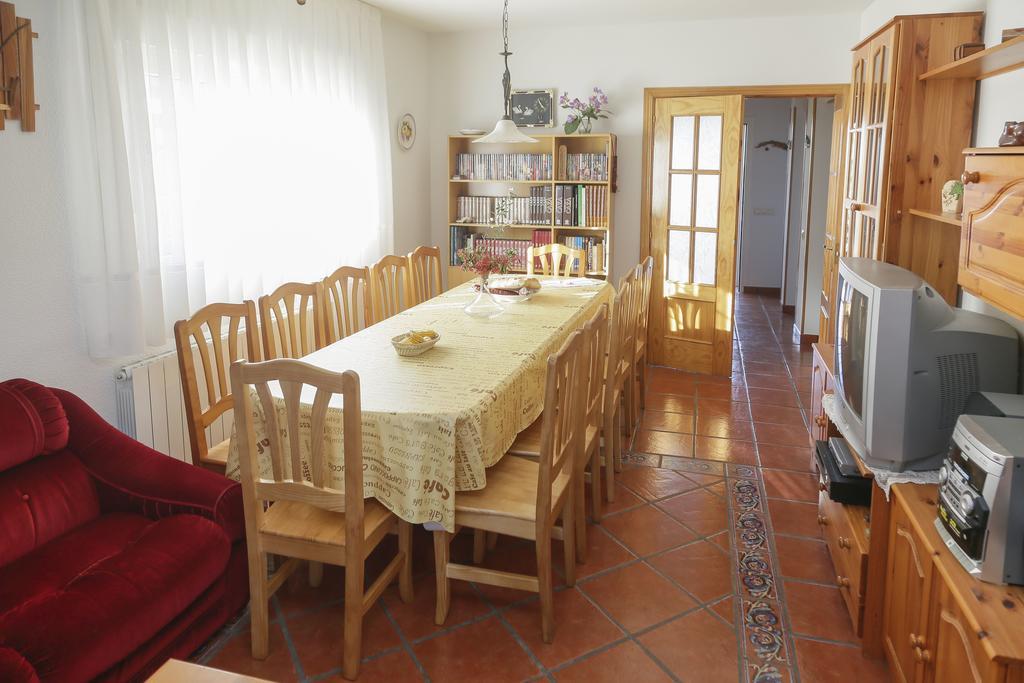 En Casa De Carlos Ortigosa del Monte Екстер'єр фото